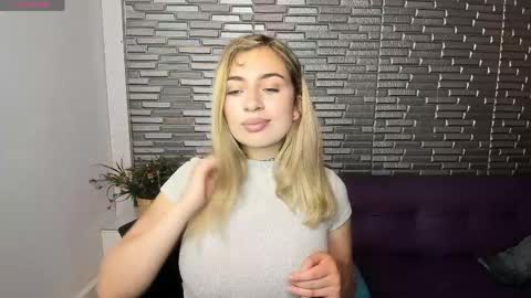 Tamara online show from April 28, 9:18 pm