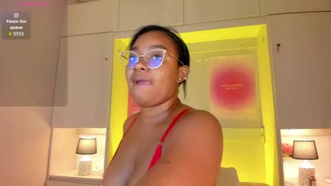 Tami online show from April 22, 8:39 pm