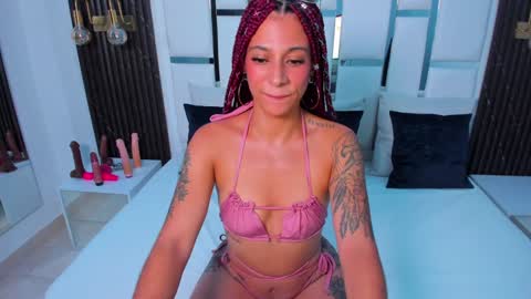 Tamhy online show from December 31, 12:36 pm