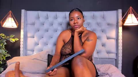   online show from September 30, 4:40 am