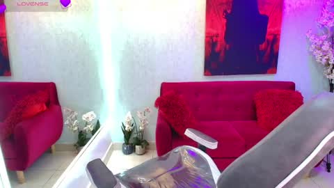 Tammy online show from April 26, 3:48 am