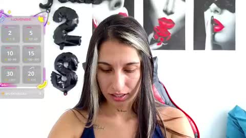 Snapshot of tammyandrade_ chatting on September 23, 4:49 pm tammy  online show from September 23, 4:49 pm