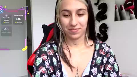 Snapshot of tammyandrade_ chatting on October 17, 3:59 pm tammy  online show from October 17, 3:59 pm