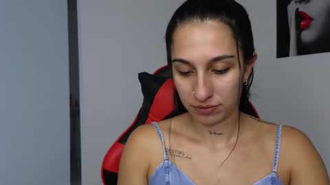 Snapshot of tammyandrade_ chatting on February 26, 10:32 pm tammy  online show from February 26, 10:32 pm
