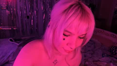 Lola online show from January 7, 7:39 pm