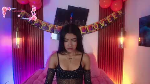 Snapshot of tamyblue_ chatting on October 12, 1:46 pm BLUE online show from October 12, 1:46 pm