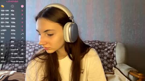 Alice online show from March 23, 10:10 am