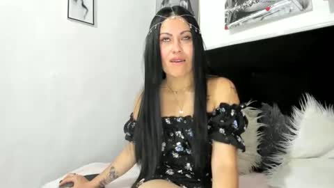 tania online show from April 27, 7:22 pm