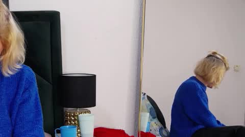 tanyaGrey online show from February 16, 6:35 am