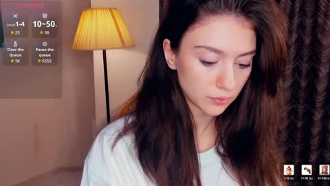 Anna online show from June 6, 11:38 am