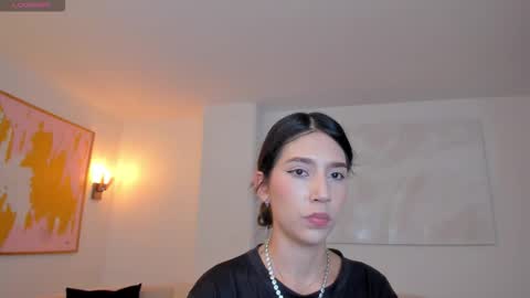 Tara Lawrence online show from February 24, 3:27 am