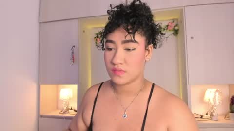 T A R A  online show from June 14, 4:13 am