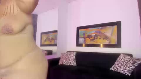 tashasant online show from September 19, 9:47 pm