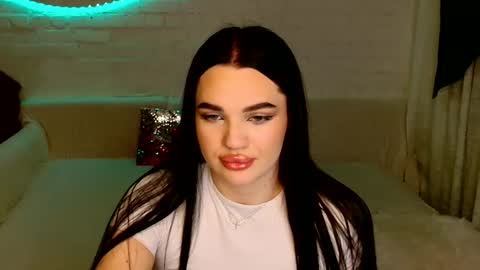 Snapshot of tasty_babyy chatting on January 12, 4:18 pm tasty_babyy online show from January 12, 4:18 pm