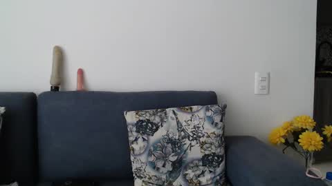 Snapshot of tatiana_monteros chatting on February 23, 9:00 pm tatiana_monteros online show from February 23, 9:00 pm