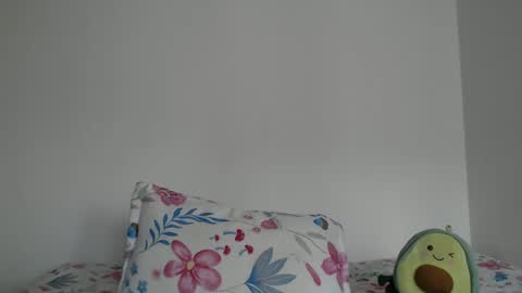 Snapshot of tatiana_monteros chatting on January 15, 5:05 pm tatiana_monteros online show from January 15, 5:05 pm
