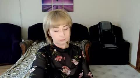 Snapshot of tattease chatting on September 15, 11:40 am Tattease online show from September 15, 11:40 am