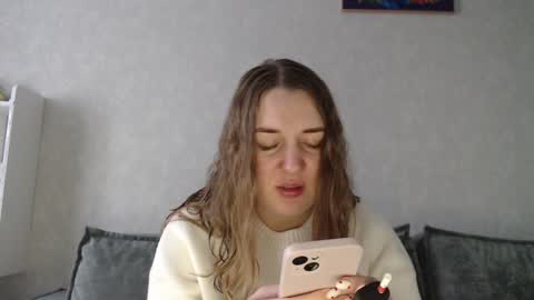 Snapshot of taxxxu chatting on January 13, 7:11 am Diana online show from January 13, 7:11 am