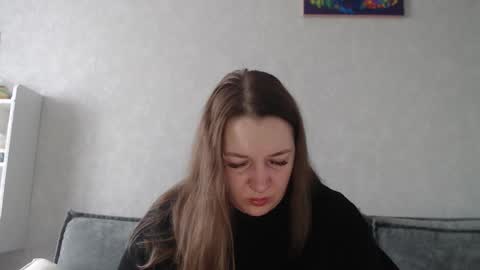 Snapshot of taxxxu chatting on March 6, 7:36 am Diana online show from March 6, 7:36 am