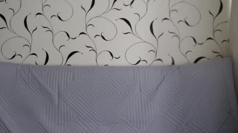 Snapshot of taxxxu chatting on September 24, 6:56 am Diana online show from September 24, 6:56 am