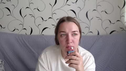 Snapshot of taxxxu chatting on October 6, 6:30 am Diana online show from October 6, 6:30 am