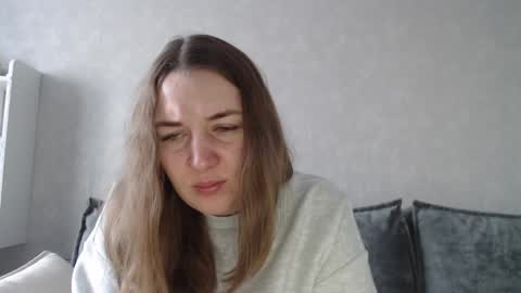 Snapshot of taxxxu chatting on January 6, 7:09 am Diana online show from January 6, 7:09 am