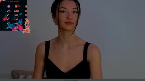 TayaKayan online show from January 21, 2:22 am