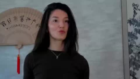 TayaKayan online show from April 26, 8:01 am