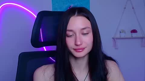 Taya online show from April 23, 11:39 am