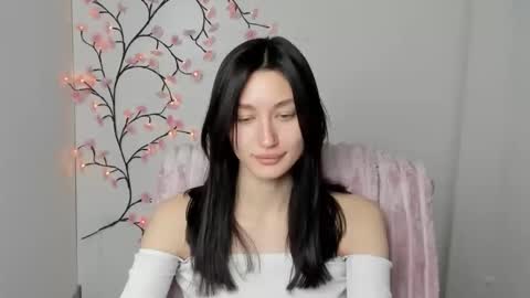 Taya online show from April 27, 5:37 am