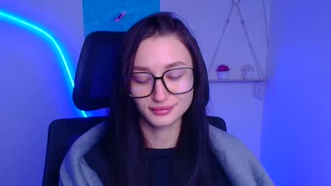 Taya online show from January 18, 6:53 am