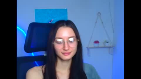 Taya online show from February 20, 6:59 am