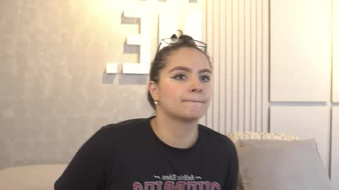 Teylor  Kim online show from September 23, 6:06 pm