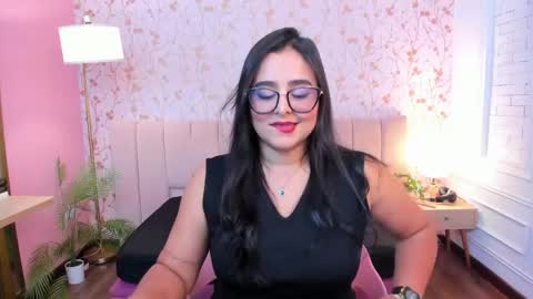 Taylor Bennet online show from April 23, 12:29 pm