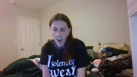 taylorslay online show from March 8, 2:04 am