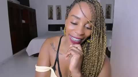 taylorslims online show from June 17, 8:43 pm