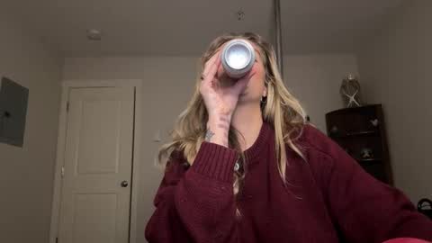 Katy online show from December 18, 3:00 am