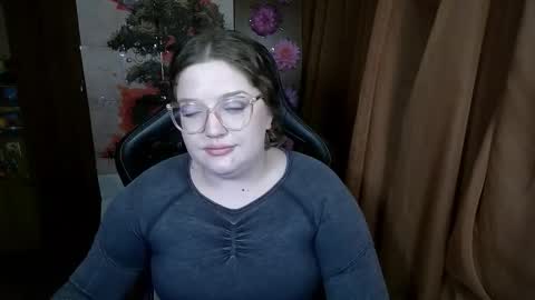 Teasing Dora online show from April 17, 8:22 pm