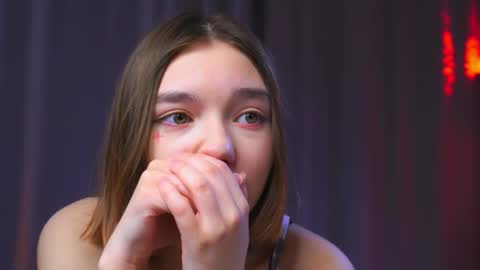 all me precious   online show from March 10, 5:55 am