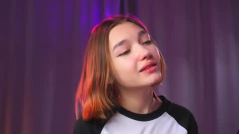 all me precious   online show from March 11, 5:55 am