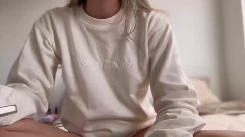 Amy No penetration Virgiin giirl online show from October 19, 2:52 pm