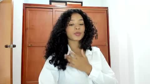 Snapshot of teles10 chatting on February 27, 9:47 pm Teles2023 online show from February 27, 9:47 pm