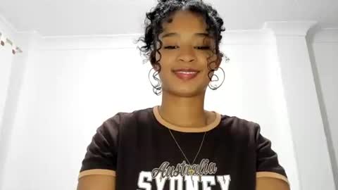 Snapshot of teles10 chatting on February 4, 1:56 am Teles2023 online show from February 4, 1:56 am