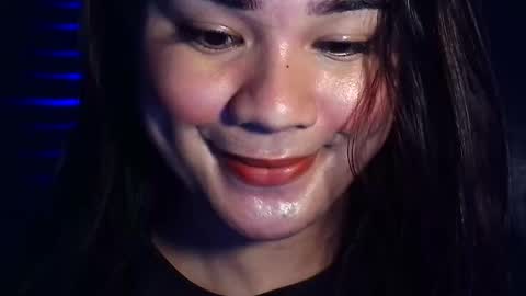 Snapshot of temptation_happiness chatting on February 24, 6:15 pm Just call me Tiara online show from February 24, 6:15 pm