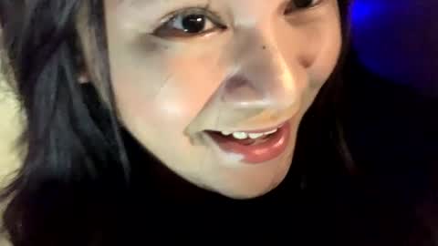 Snapshot of temptation_happiness chatting on February 8, 7:16 pm Just call me Tiara online show from February 8, 7:16 pm