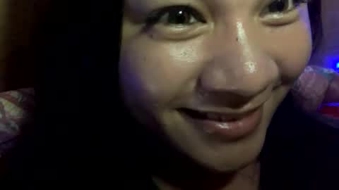 Snapshot of temptation_happiness chatting on January 29, 7:11 pm Just call me Tiara online show from January 29, 7:11 pm