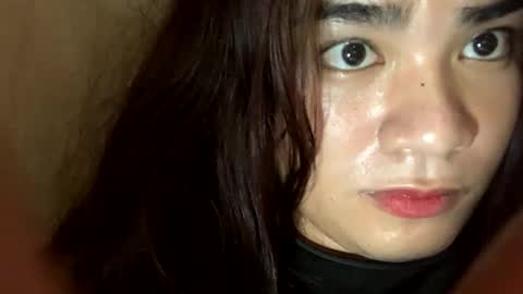 Snapshot of temptation_happiness chatting on December 11, 2:09 am Just call me Tiara online show from December 11, 2:09 am