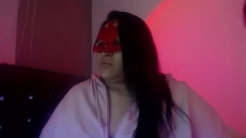 temptingmoon online show from June 5, 10:49 pm