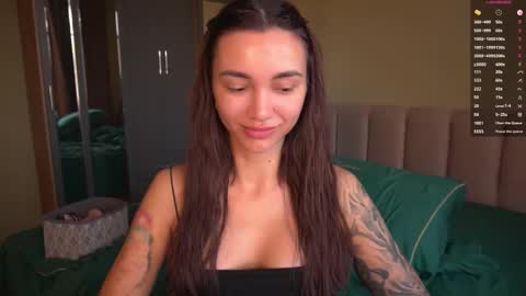 Snapshot of teona_amore chatting on October 1, 7:24 am Teya online show from October 1, 7:24 am