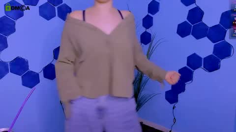 your love online show from March 26, 10:17 am